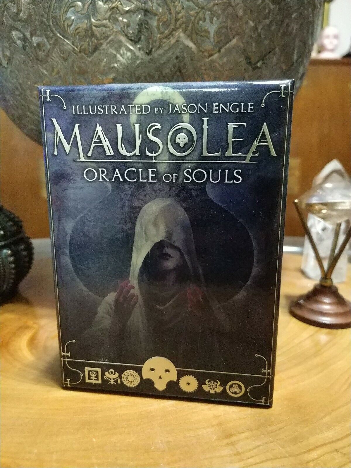 Mausolea Oracle Of Souls Deck, Guidebook
